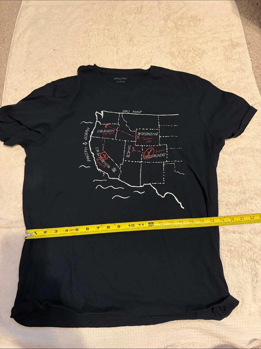 Banana Republic Black Short Sleeve Tee with White and Red Ski Map Graphic